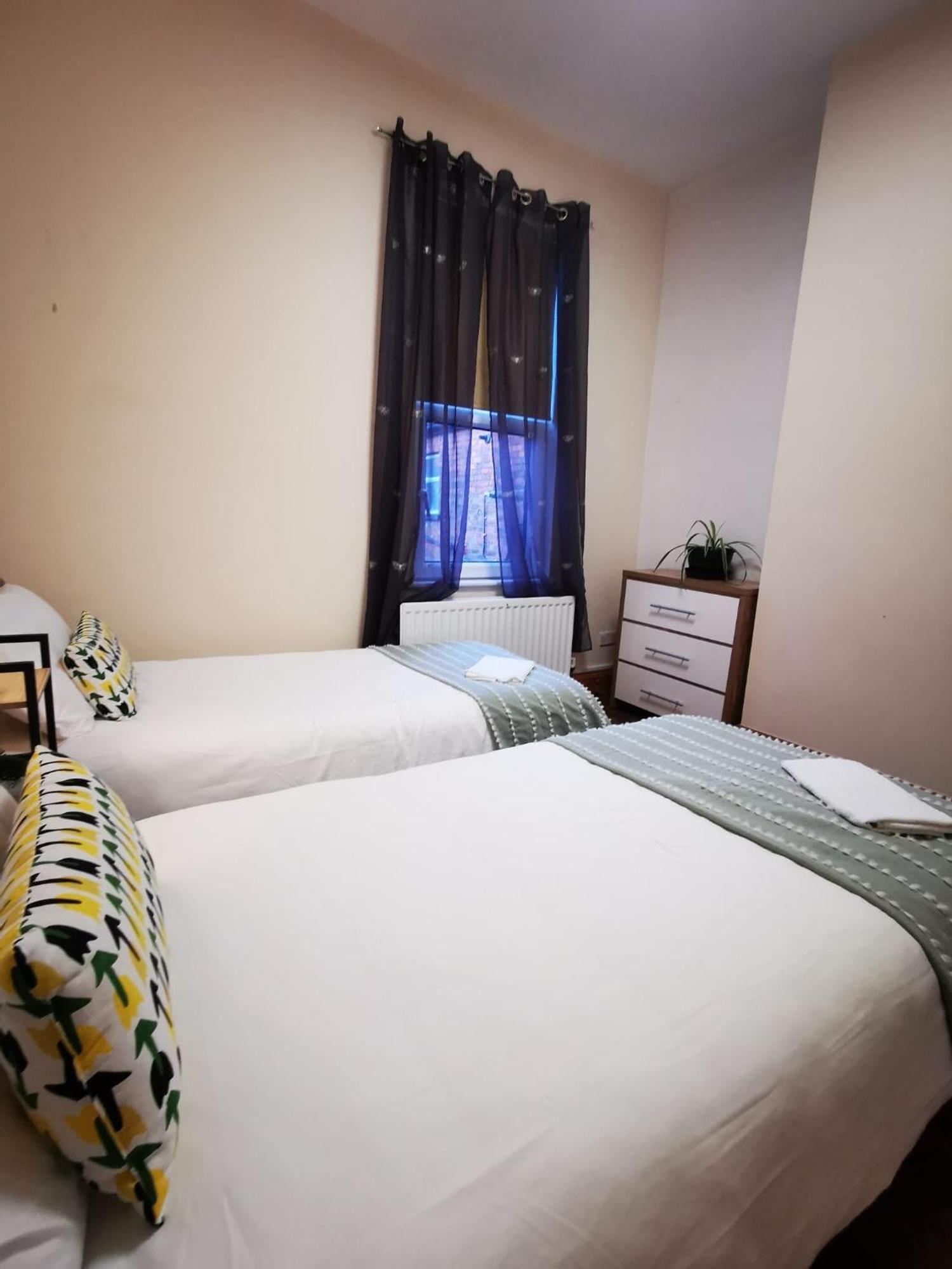 Gr8 Hostel At The Mount Belfast Esterno foto