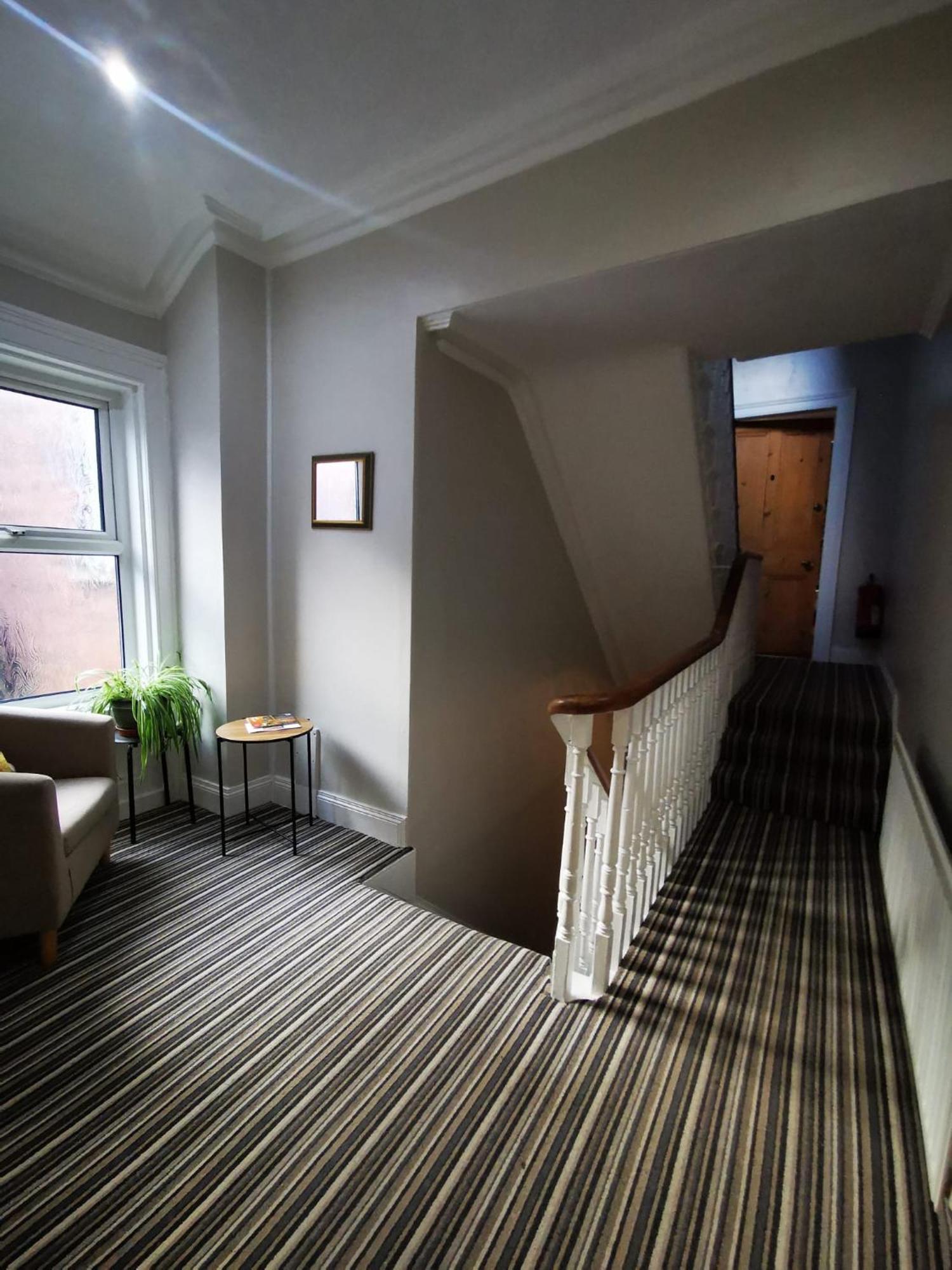 Gr8 Hostel At The Mount Belfast Esterno foto